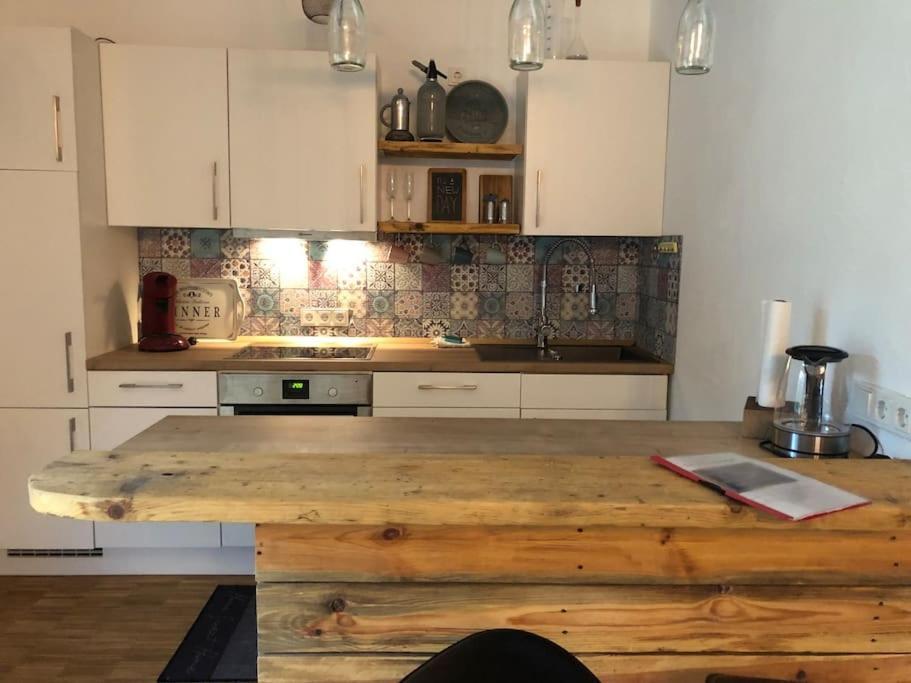 Lokschuppen Im Alten Bahnhof Industrial Style Moschheim Екстериор снимка